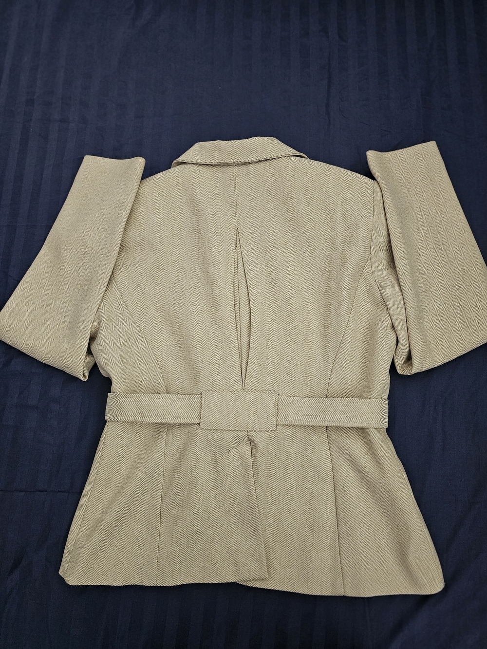 VINTAGE (Y2K) Exellent.  Signature By Larry Levine Wms 2 Pcs Pants Suit SIZE 8. - Picture 5 of 16
